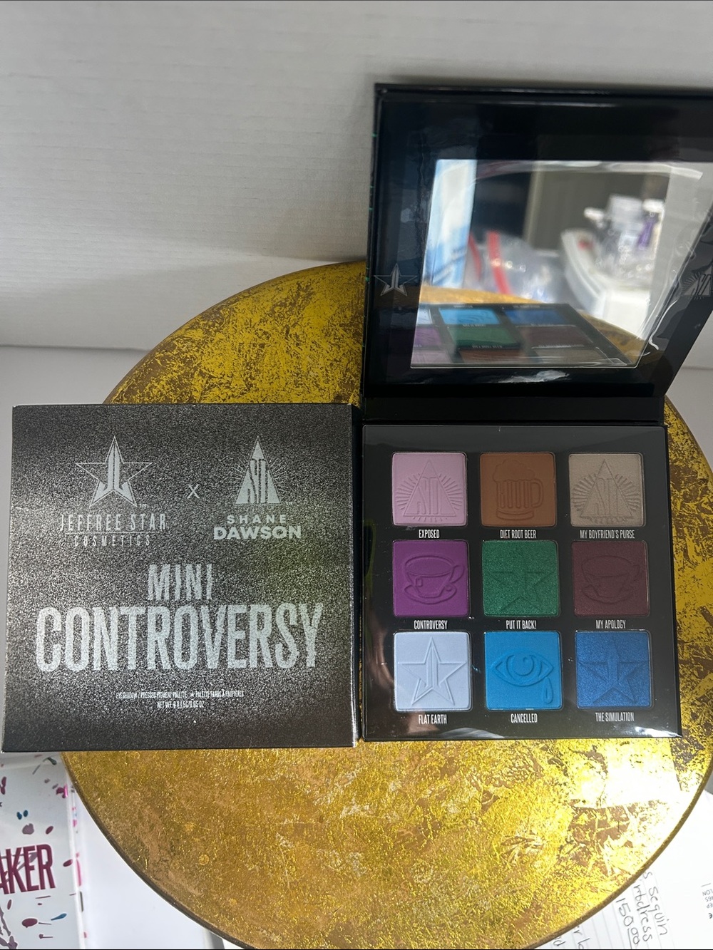 Jeffree Star Mini Controversy Eyeshadow Palette - Multi-Color